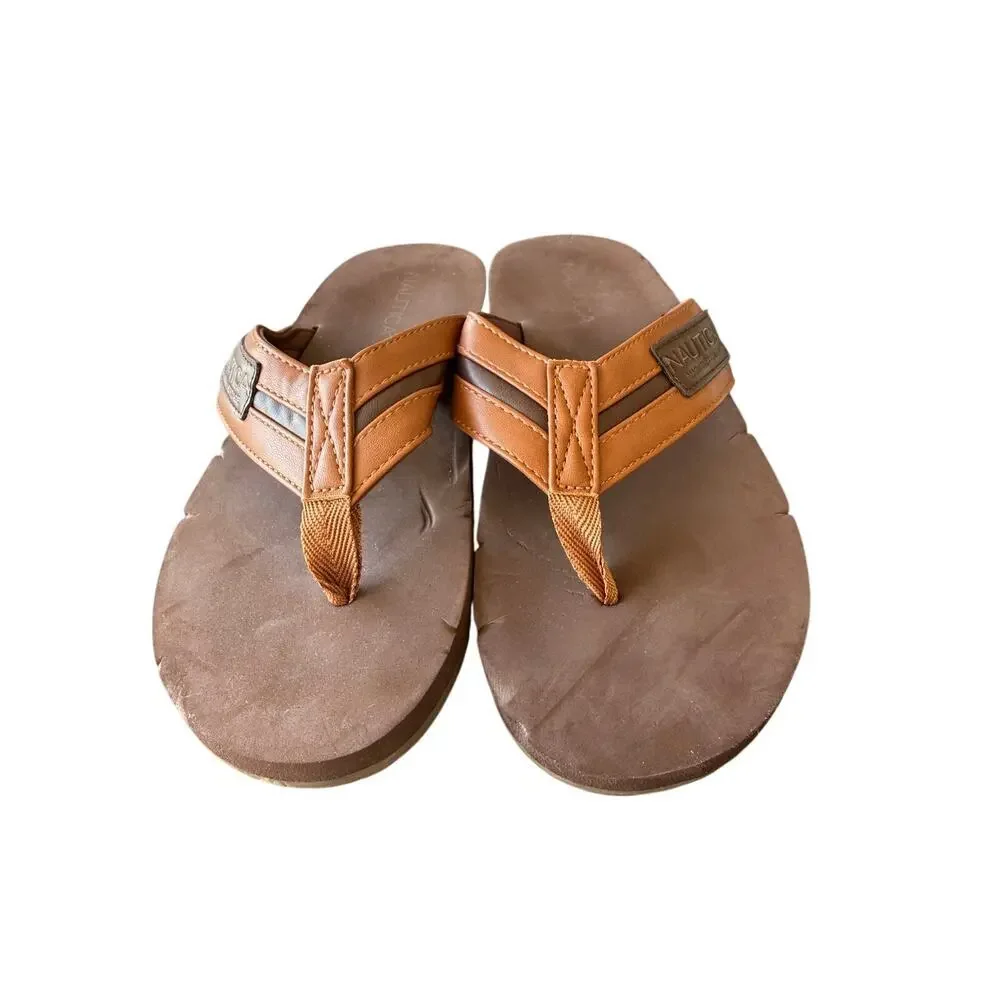 Nautica Men's Tan Faux Leather Straps Casual Thong Flip Flop Sandals Size 9M
